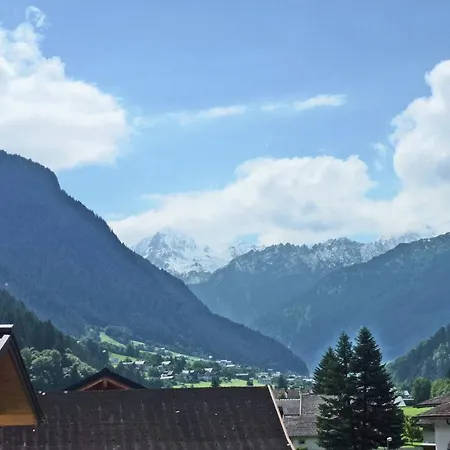 Sunlit In Gortipohl Near Montafon Ski Area * Sankt Gallenkirch
